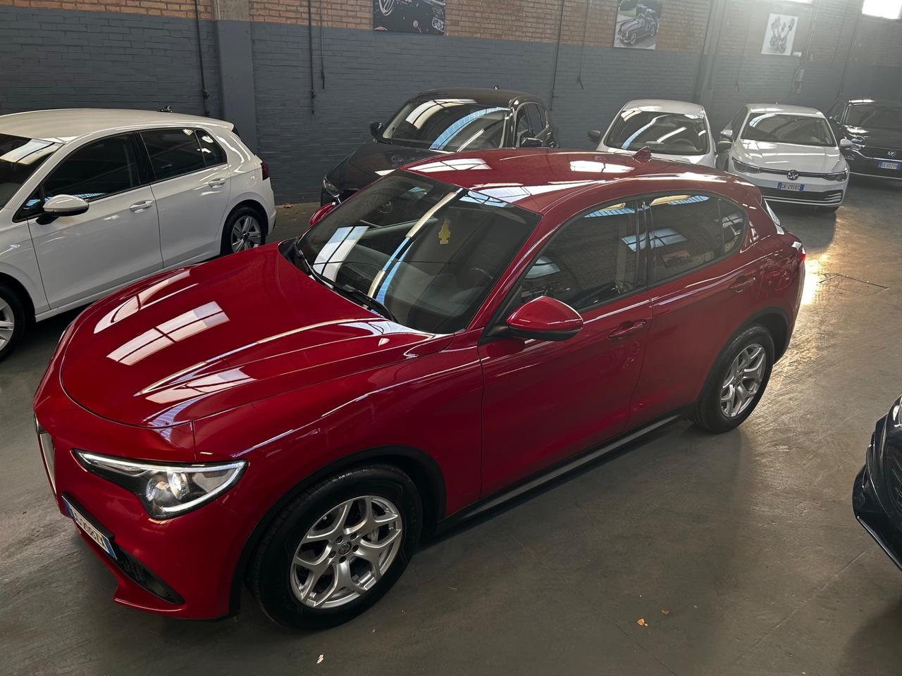 Alfa Romeo Stelvio 2.2 Turbodiesel 160 CV AT8 RWD Business