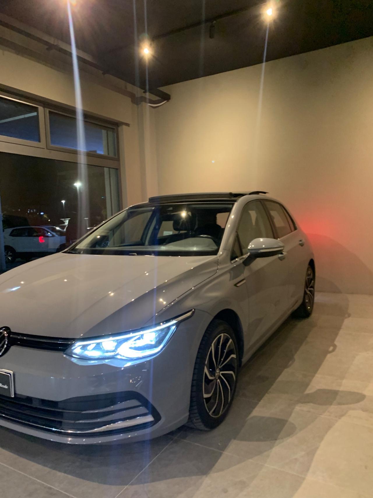 Volkswagen Golf 1.5 eTSI 150 CV EVO ACT DSG Life