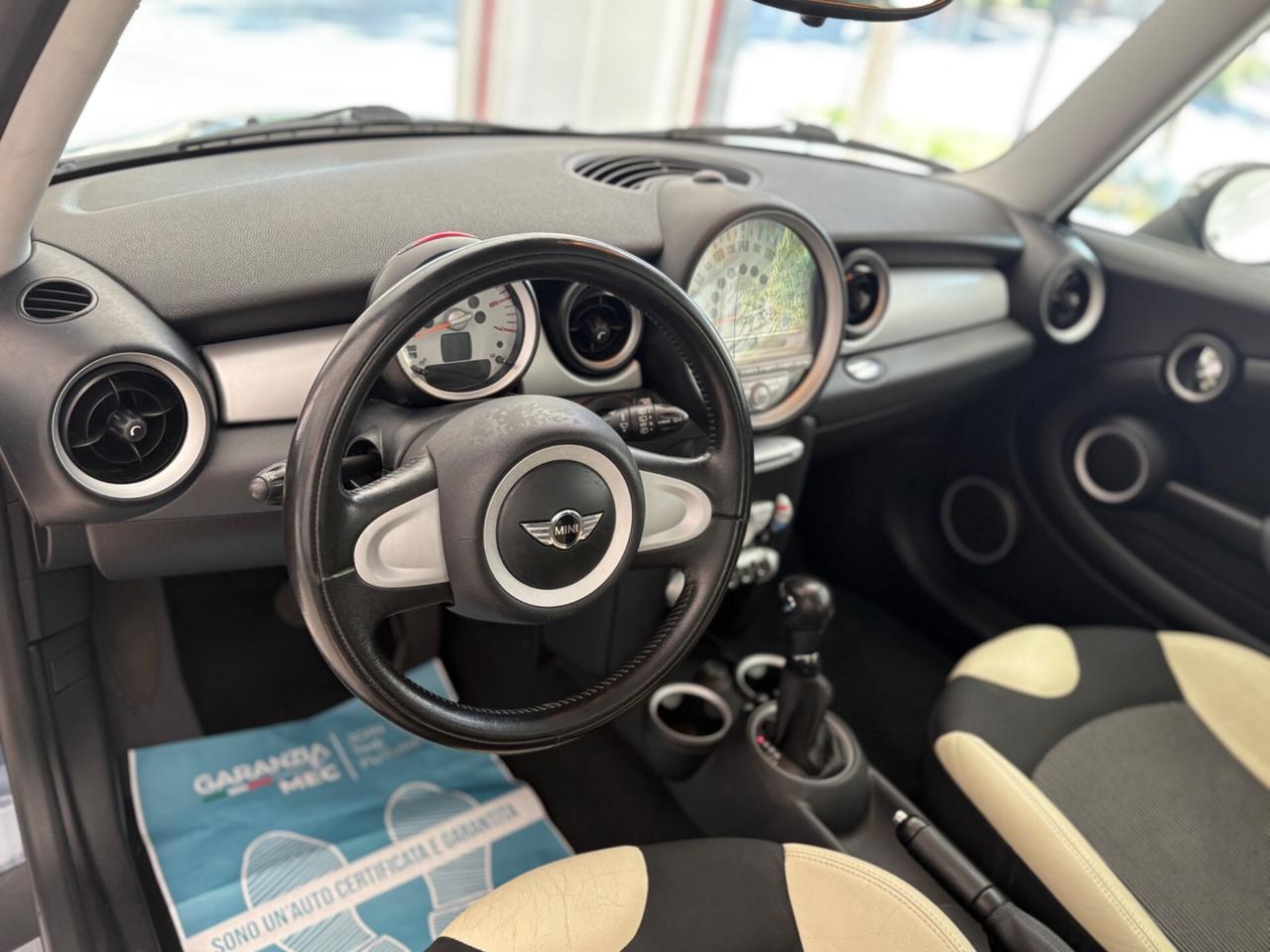 Mini Mini 1.6 16V Cooper D 50 Mayfair