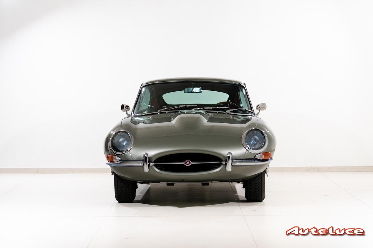 Jaguar E-Type 4.2 I SERIE