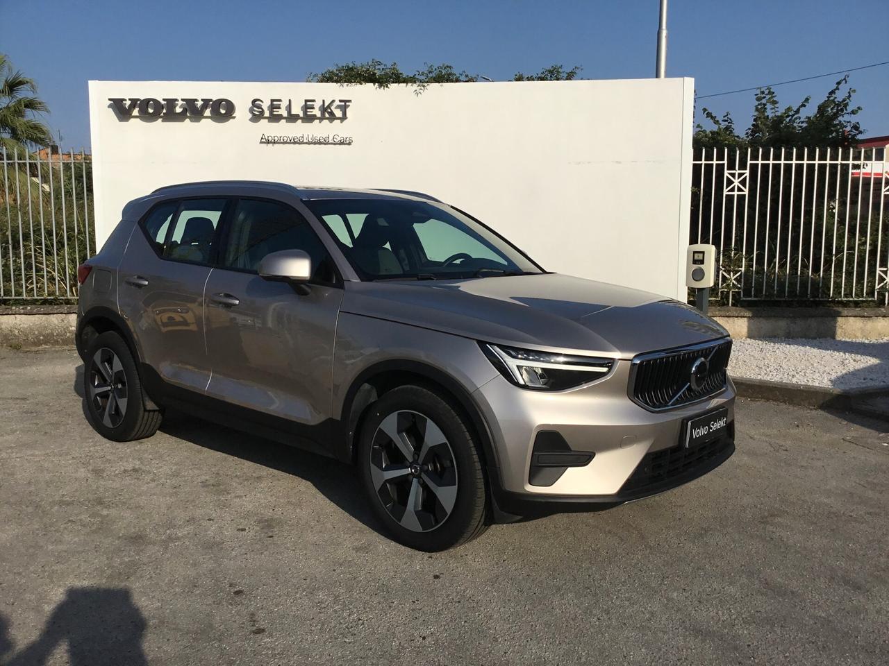 Volvo XC40 B3 automatico Core