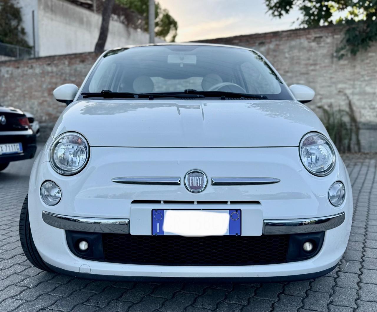 Fiat 500 1.2 Lounge soli 95.000 km