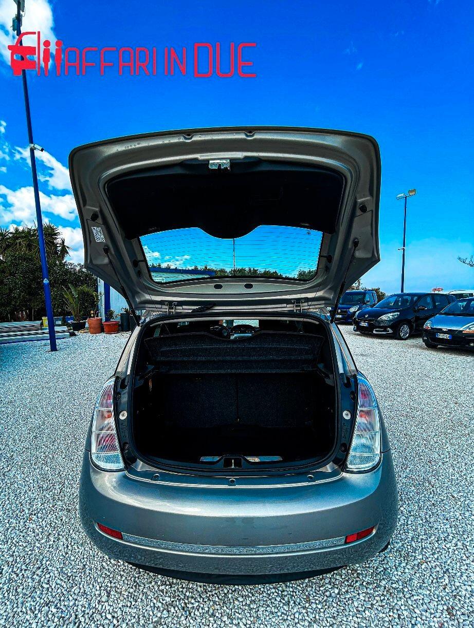 Lancia Ypsilon 1.2 Oro Giallo