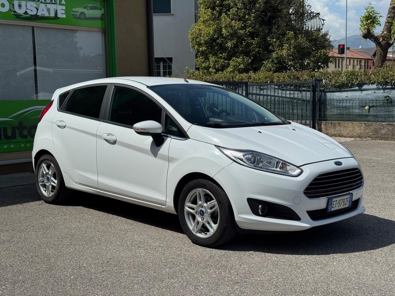 Ford Fiesta 1.5 TDCi 75CV 5 p NEOPATENTATI 2014 106500 km