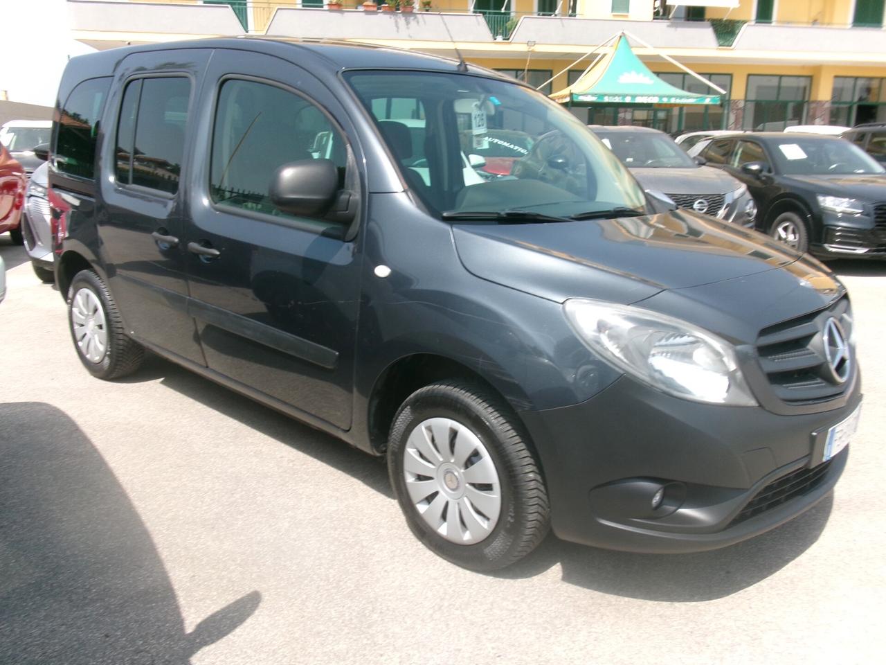 Mercedes-Benz CITAN 111 CDI 110CV E5 N1 AUTOCARRO 5 POSTI