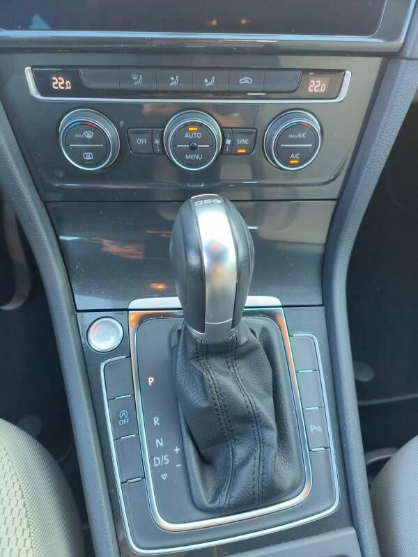 Volkswagen Golf Variant Golf var. 1.5 tsi Executive 130cv dsg