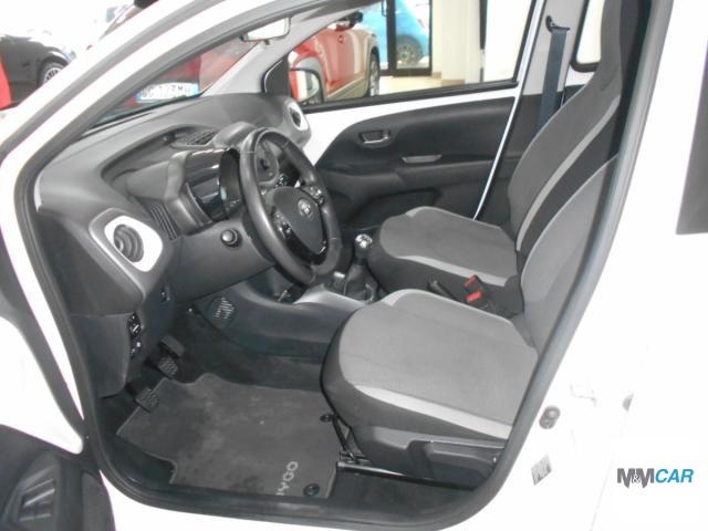 TOYOTA - Aygo - Connect 1.0 VVT-i 72 CV 5p. x-cool