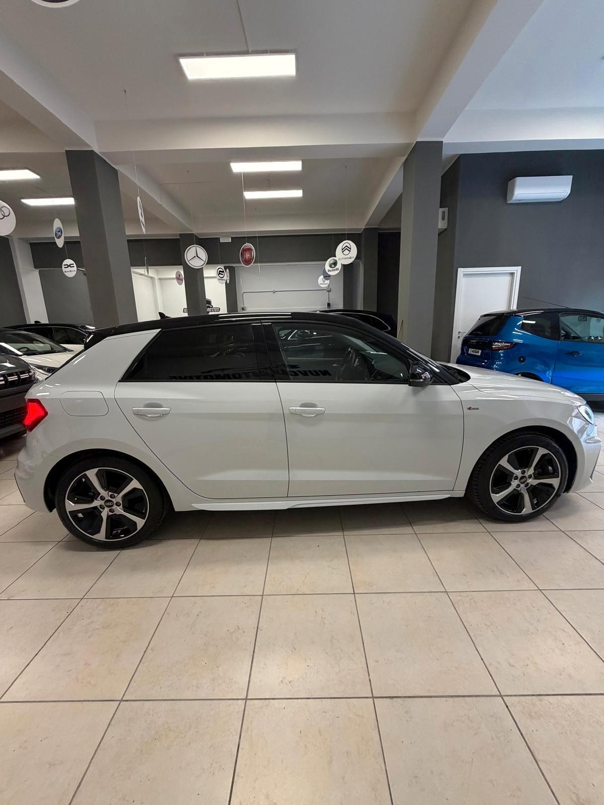 Audi A1 SPB 30 TFSI S line edition 290 al mese