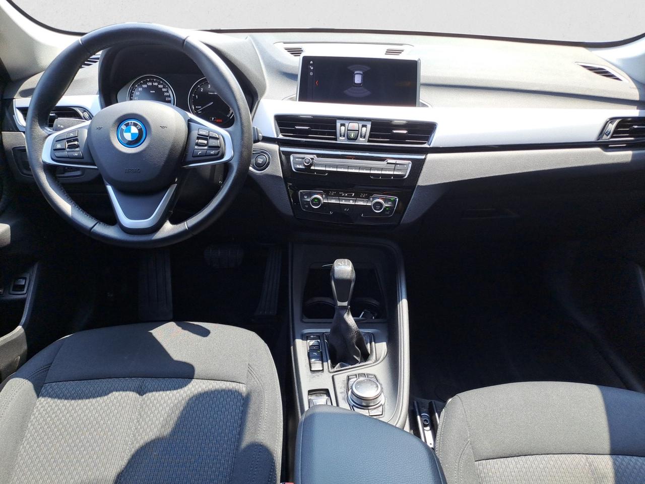 BMW X1 (F48) - X1 xDrive25e Business Advantage
