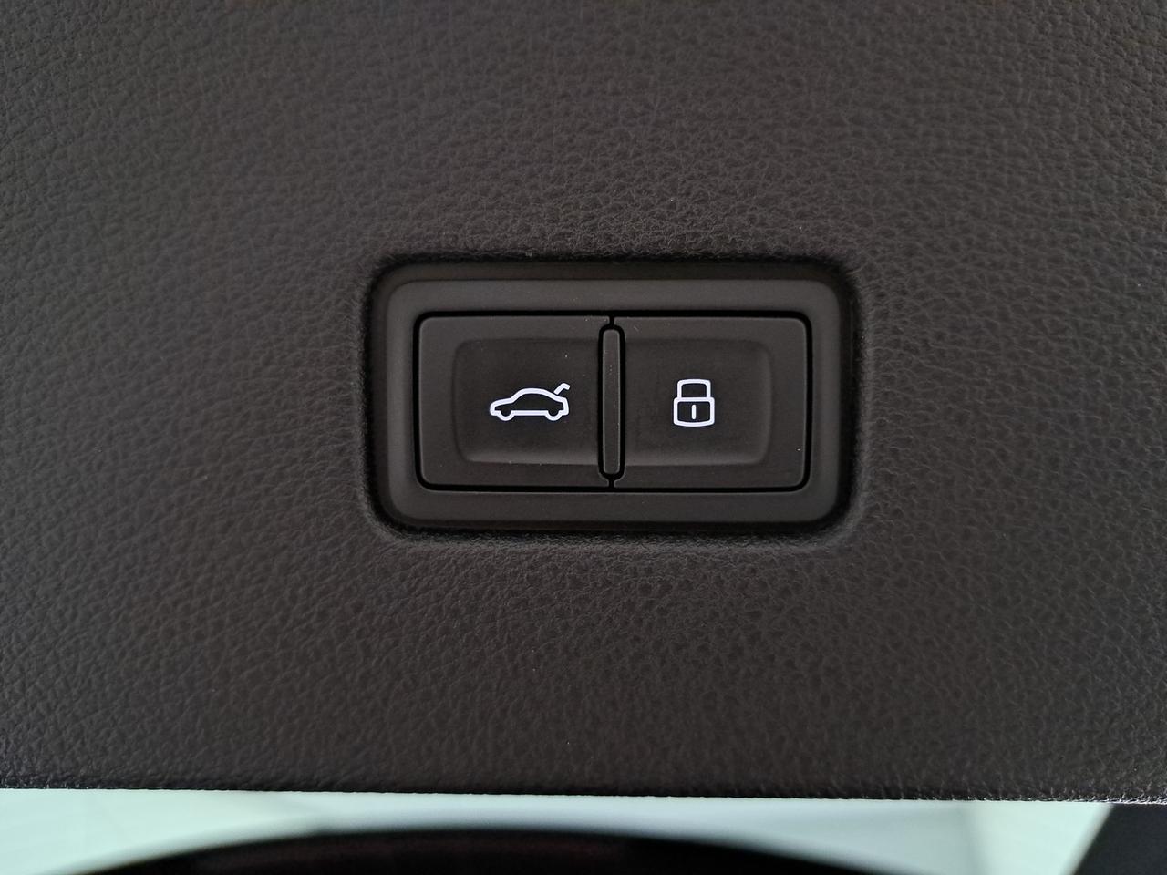 Audi Q8 3.0 tdi mhev s line edition quattro 286cv tiptronic