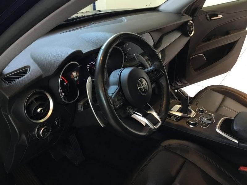 Alfa Romeo Stelvio 2.2 Turbodiesel 190 CV AT8 RWD Super MY20