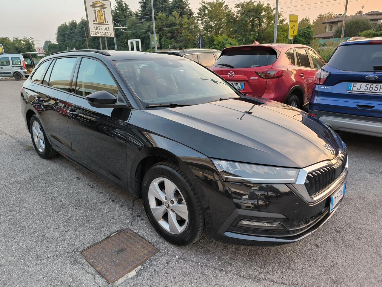 Skoda Octavia 2.0 TDI EVO SCR DSG Wagon Executive