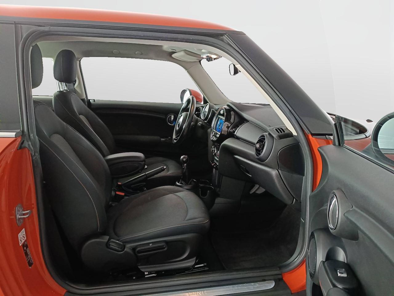 MINI Mini IV F56 2018 3p - Mini 3p 1.5 One Boost 102cv