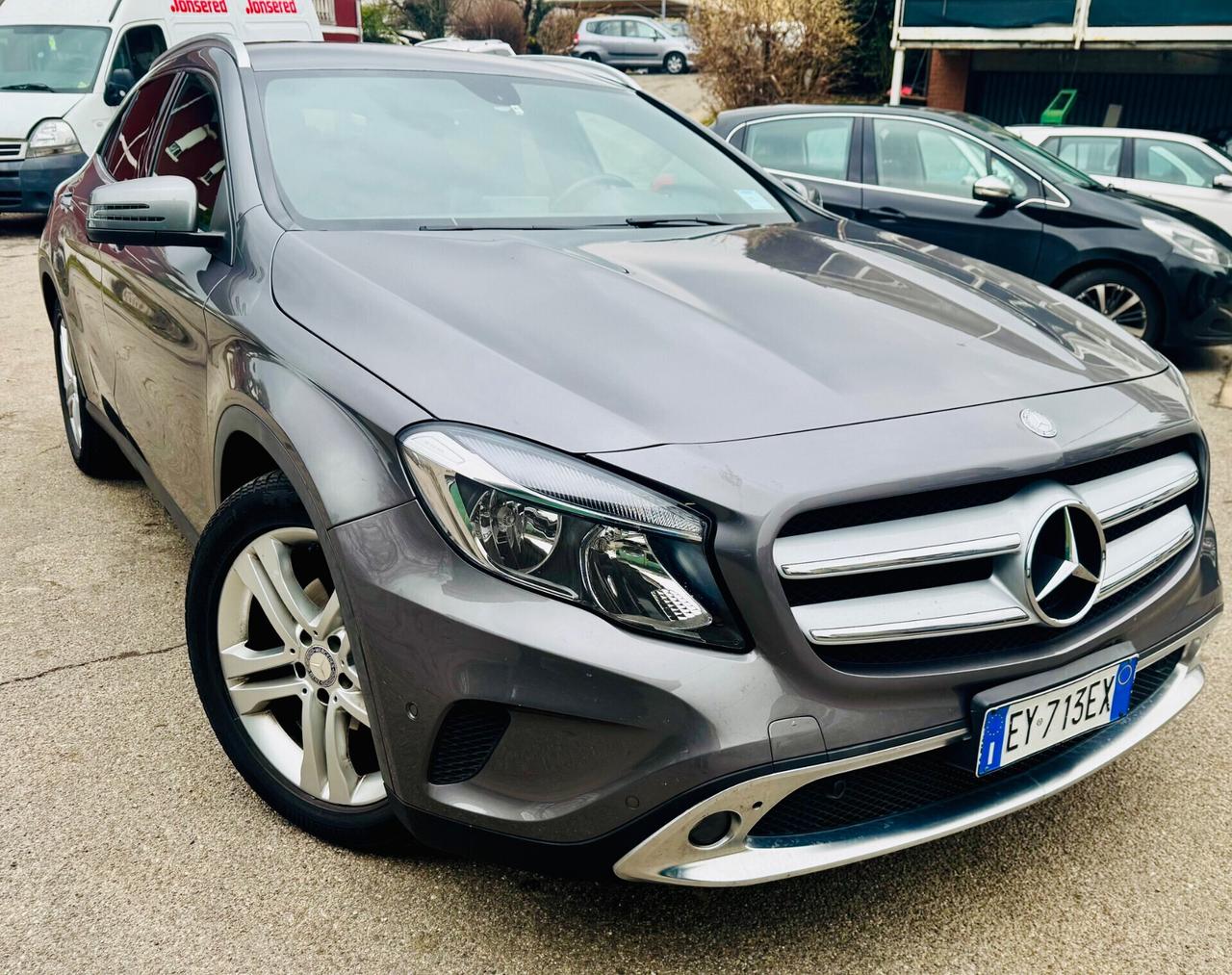 Mercedes-benz GLA 220 CDI Automatic Premium