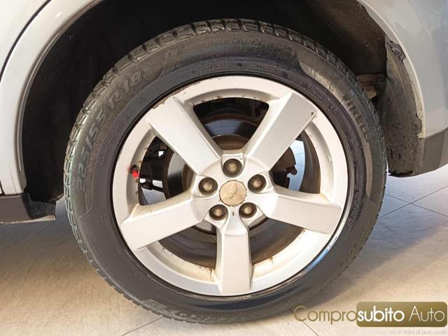 MITSUBISHI Outlander 2.0 DI-D Invite DPF