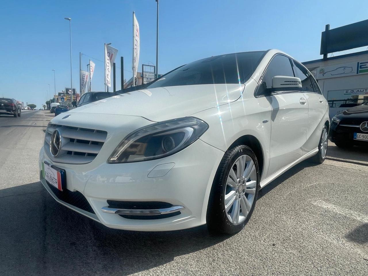 Mercedes-benz B 180 CDI BlueEFFICIENCY Premium