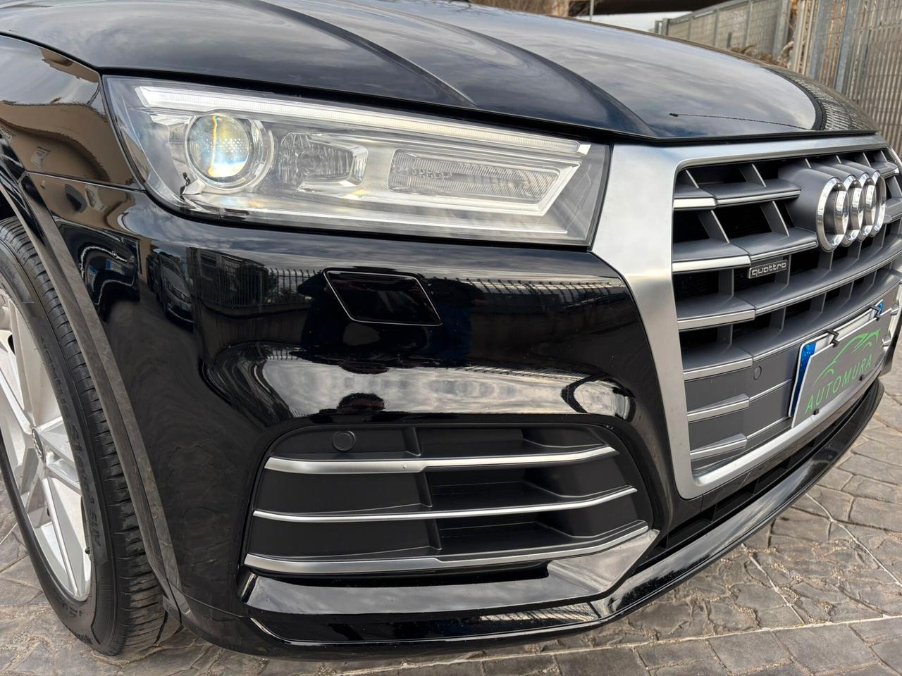 Audi Q5 40 TDI quattro S-tronic ! S-LINE INT/EST. !