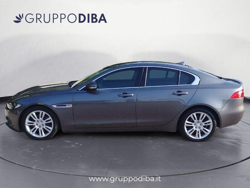 Jaguar XE Diesel 2.0d Pure 180cv auto