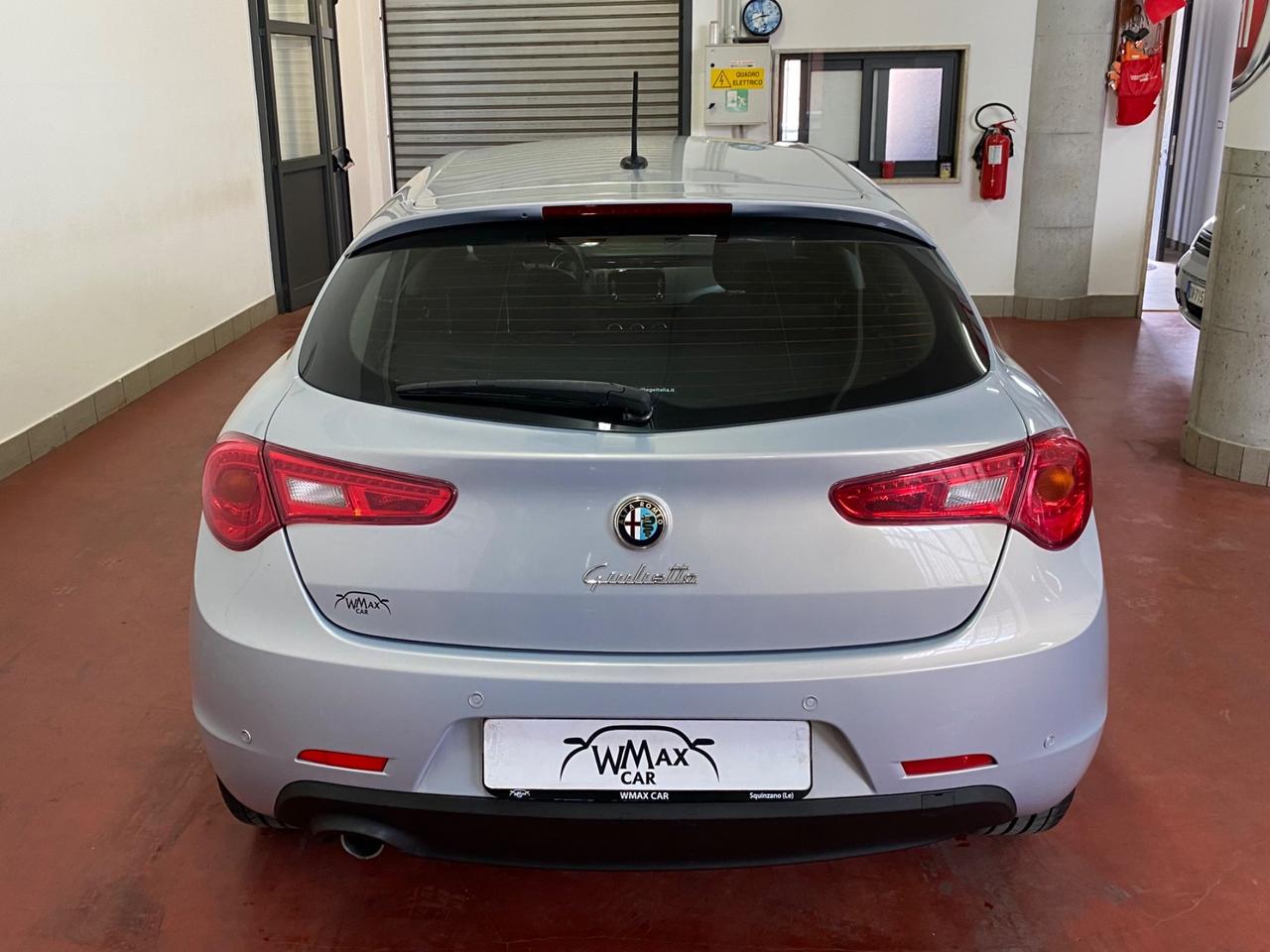 Alfa Romeo Giulietta 1.6 JTDm-2 105 CV Distinctive