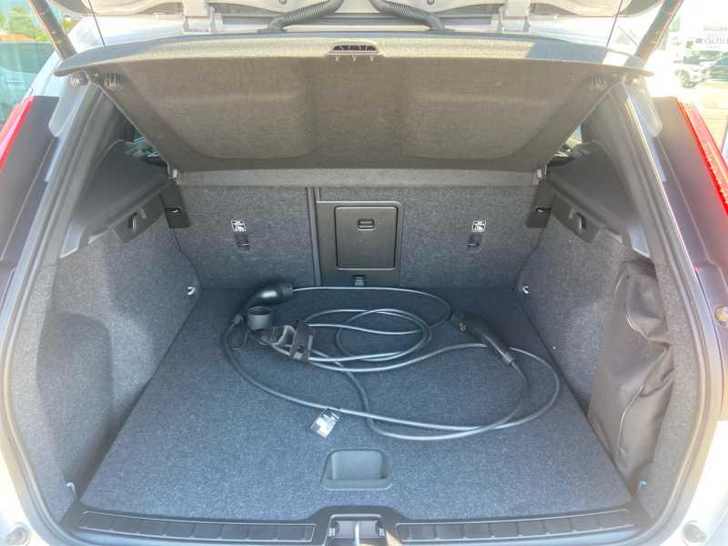 VOLVO XC40 1.5 t4 recharge PheV Core AuTo