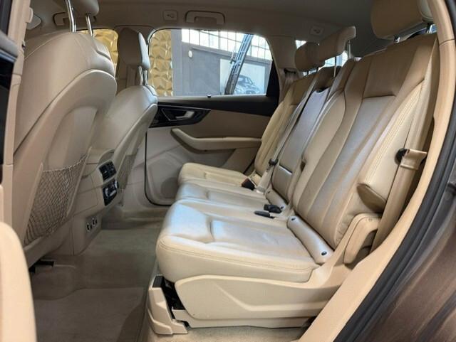 Audi Q7 50 TDI quattro tiptronic Sport Plus