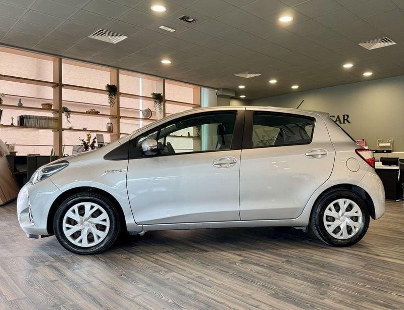 Toyota Yaris 1.5 Hybrid 5 porte Active Iva Esposta