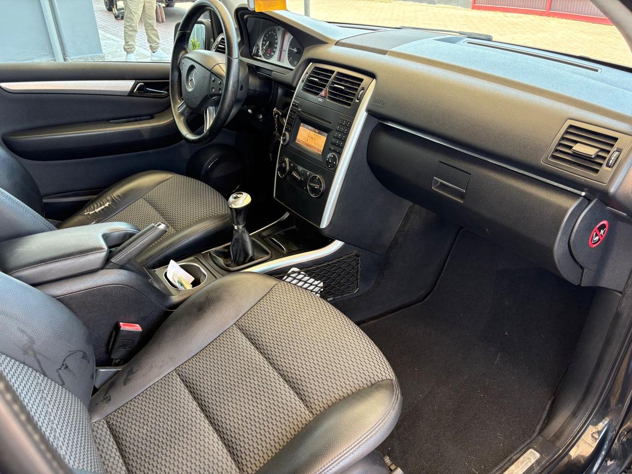 Mercedes-Benz B 180 Sport B 180 CDi #11032