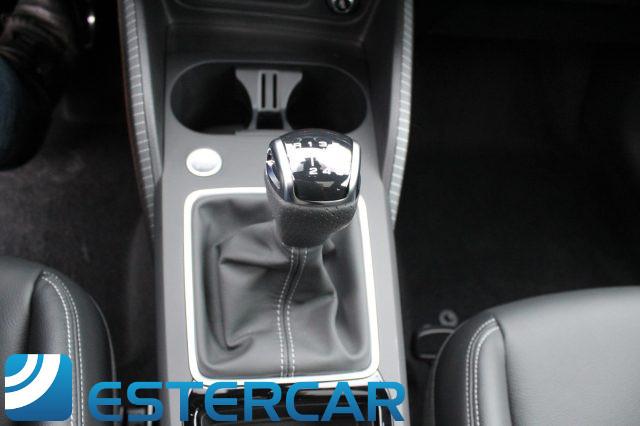 AUDI Q2 30 TDI Identity Black S LINE