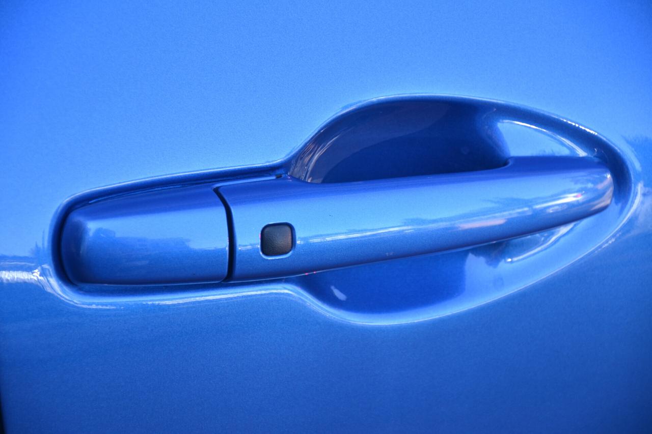 Suzuki Swift 1.2 HYBRID AUTOMAT **LED-RETROCAM-NAV**PREZO VERO*