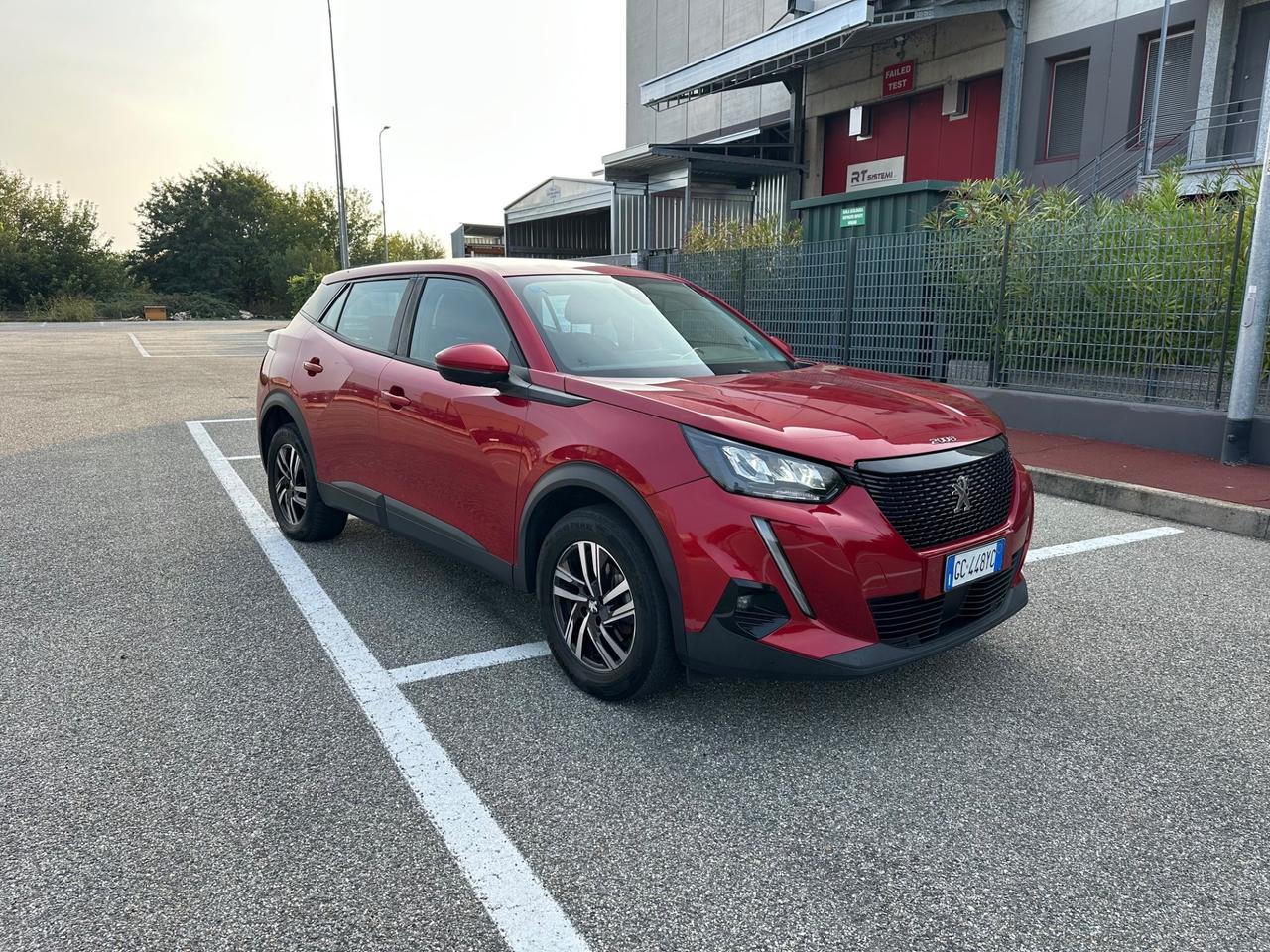 Peugeot 2008 PureTech 100 S&S Allure