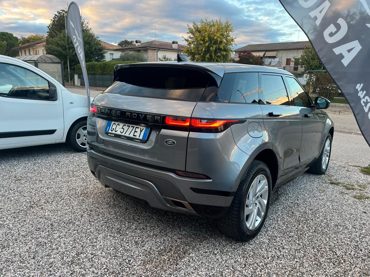 Land Rover Range Evoque 1.5 I3 PHEV 300 CV AWD Auto R-Dynamic S