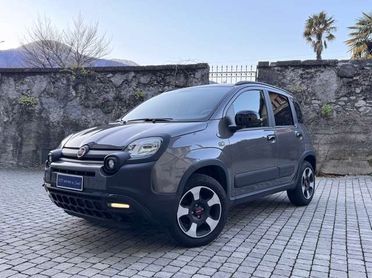 Fiat Panda 1.2 City Cross** 38.000km*Sensori**DAB***