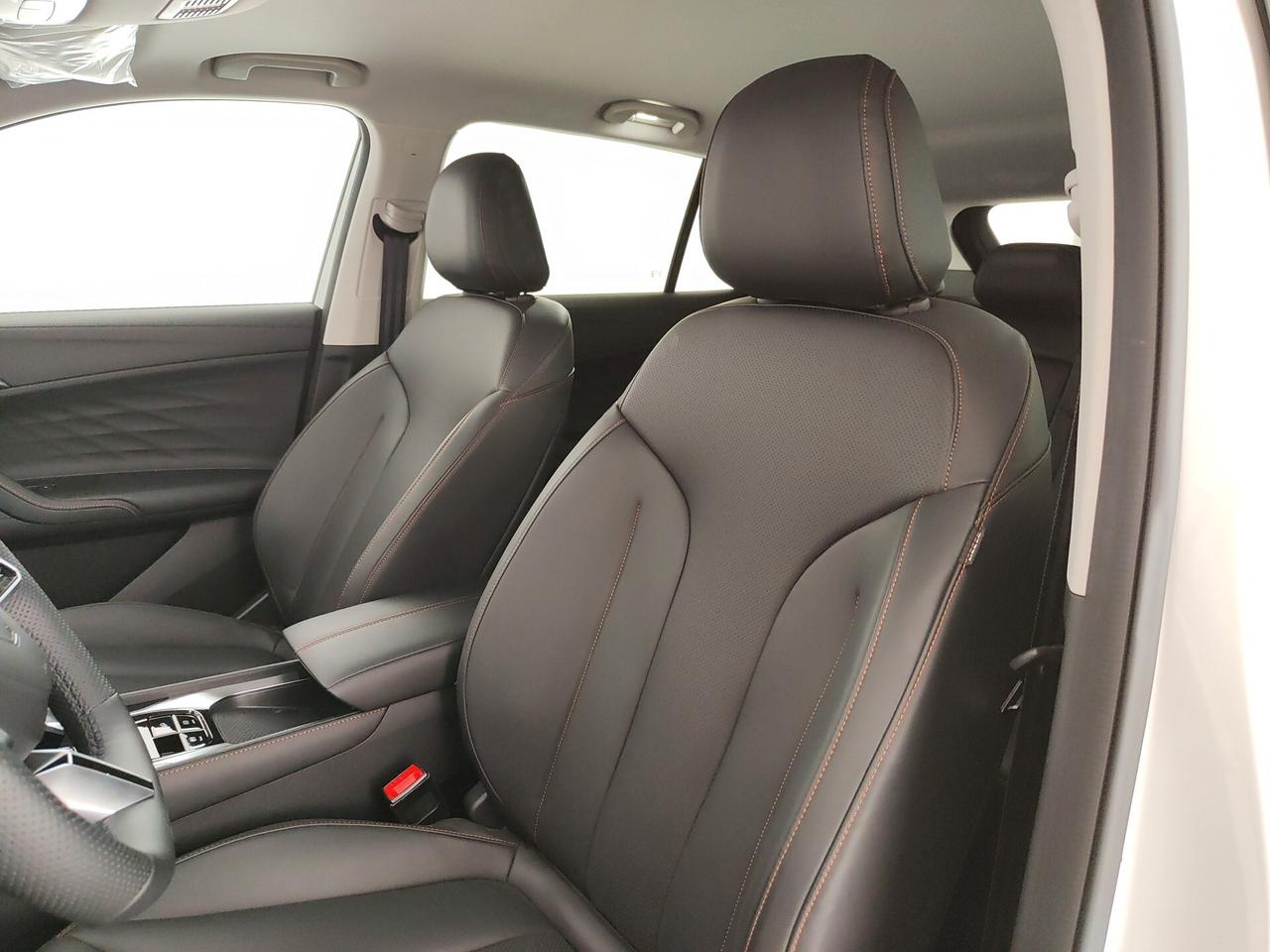 Mg EHS Plug-in Hybrid Luxury