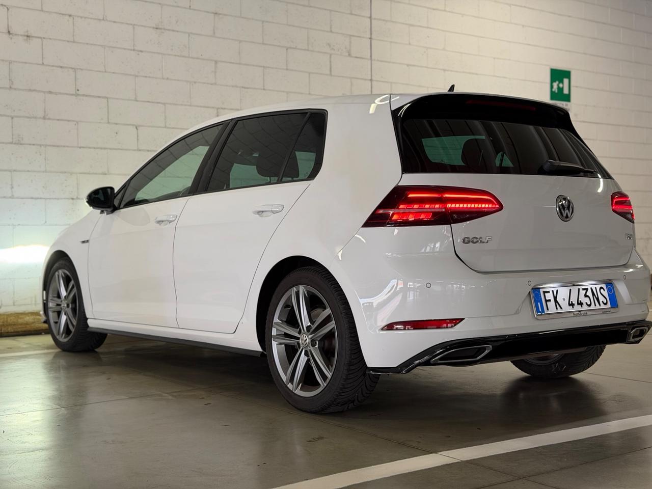 Volkswagen Golf 1.4 TSI 125CV DSG R Line
