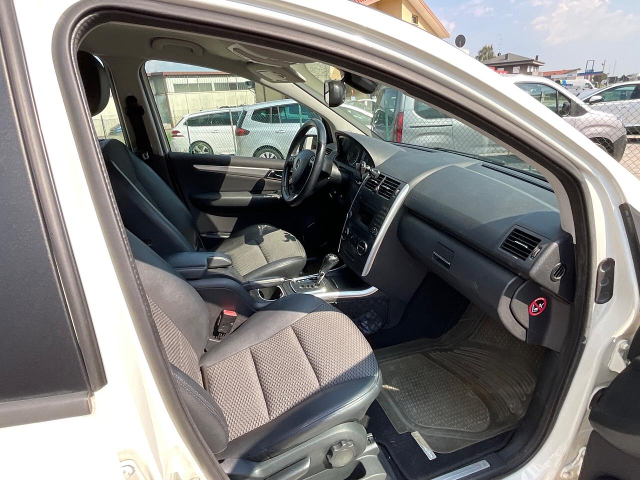Mercedes-benz A 160 AUTOMATIC Avantgarde