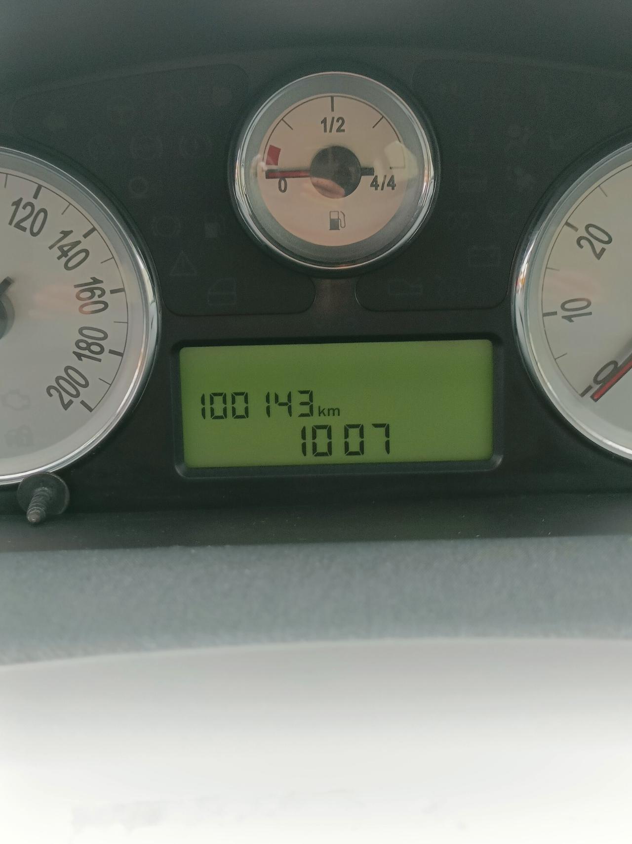 Lancia Ypsilon 1.2 Versus