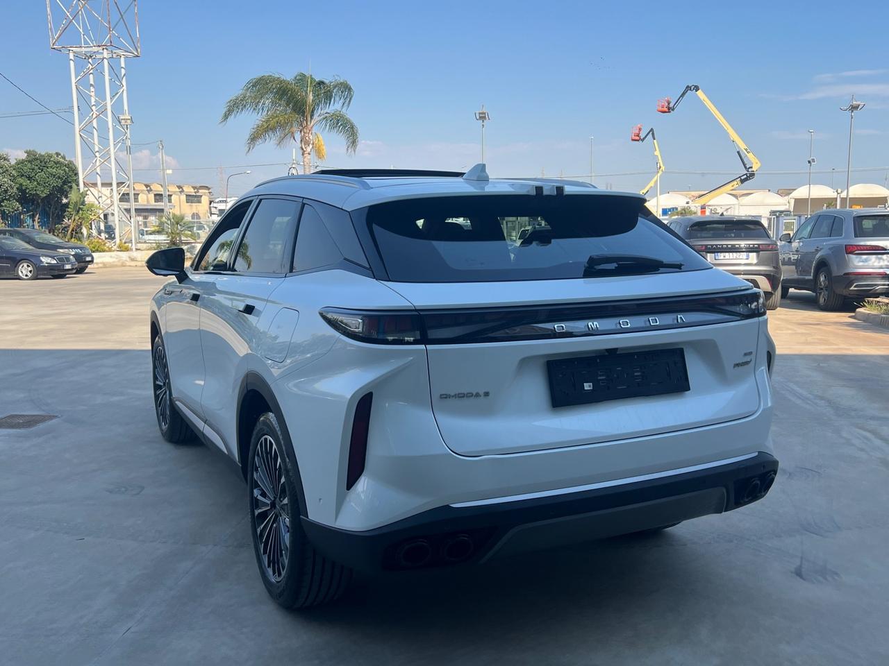Omoda 9 SHS-P 1.5 tgdi phev Premium - possibilità noleggio no scoring
