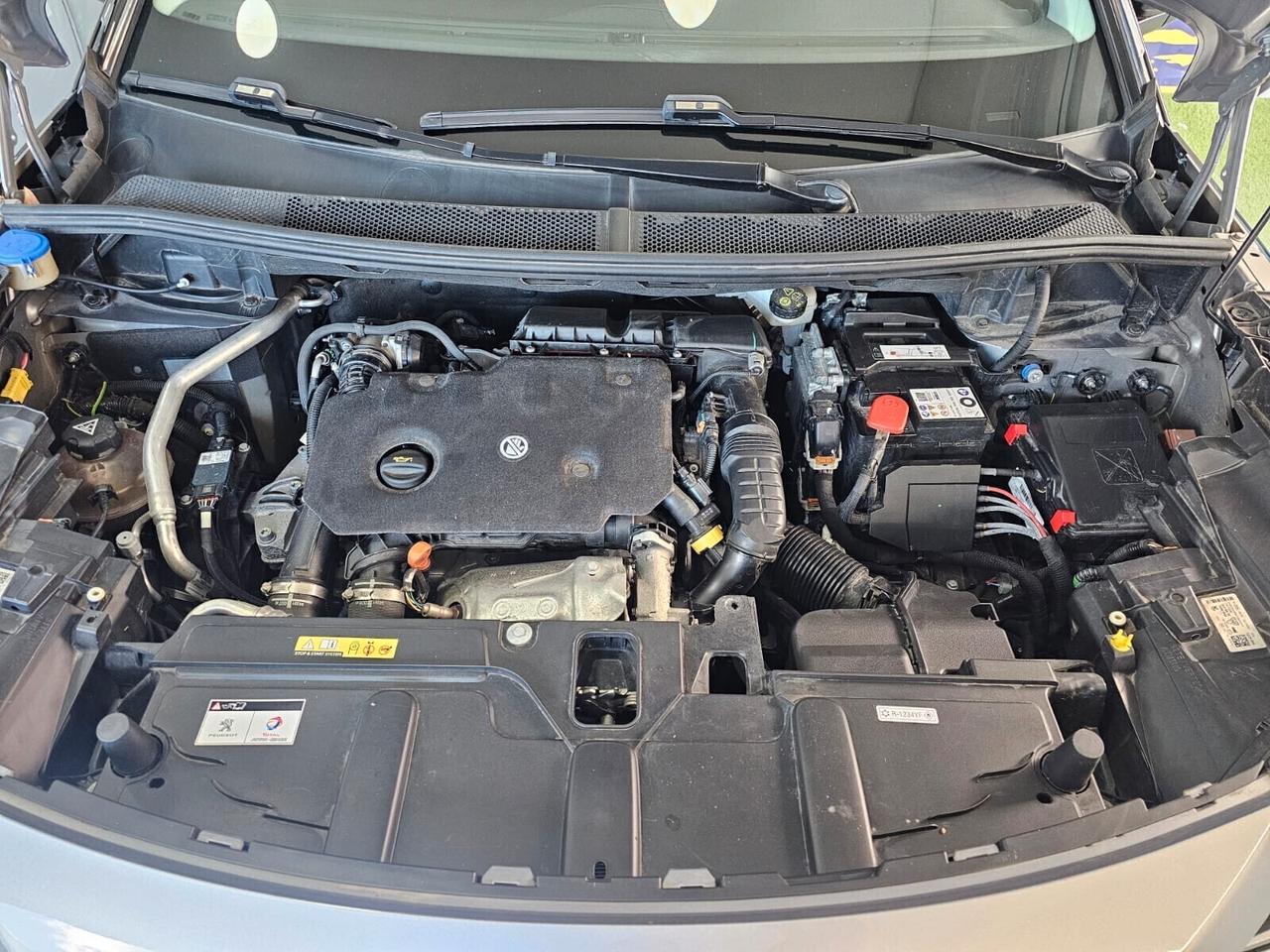 NUOVA PEUGEOT 3008 ALLURE PACK 1.5 BLUE HDI 131CV EAT8