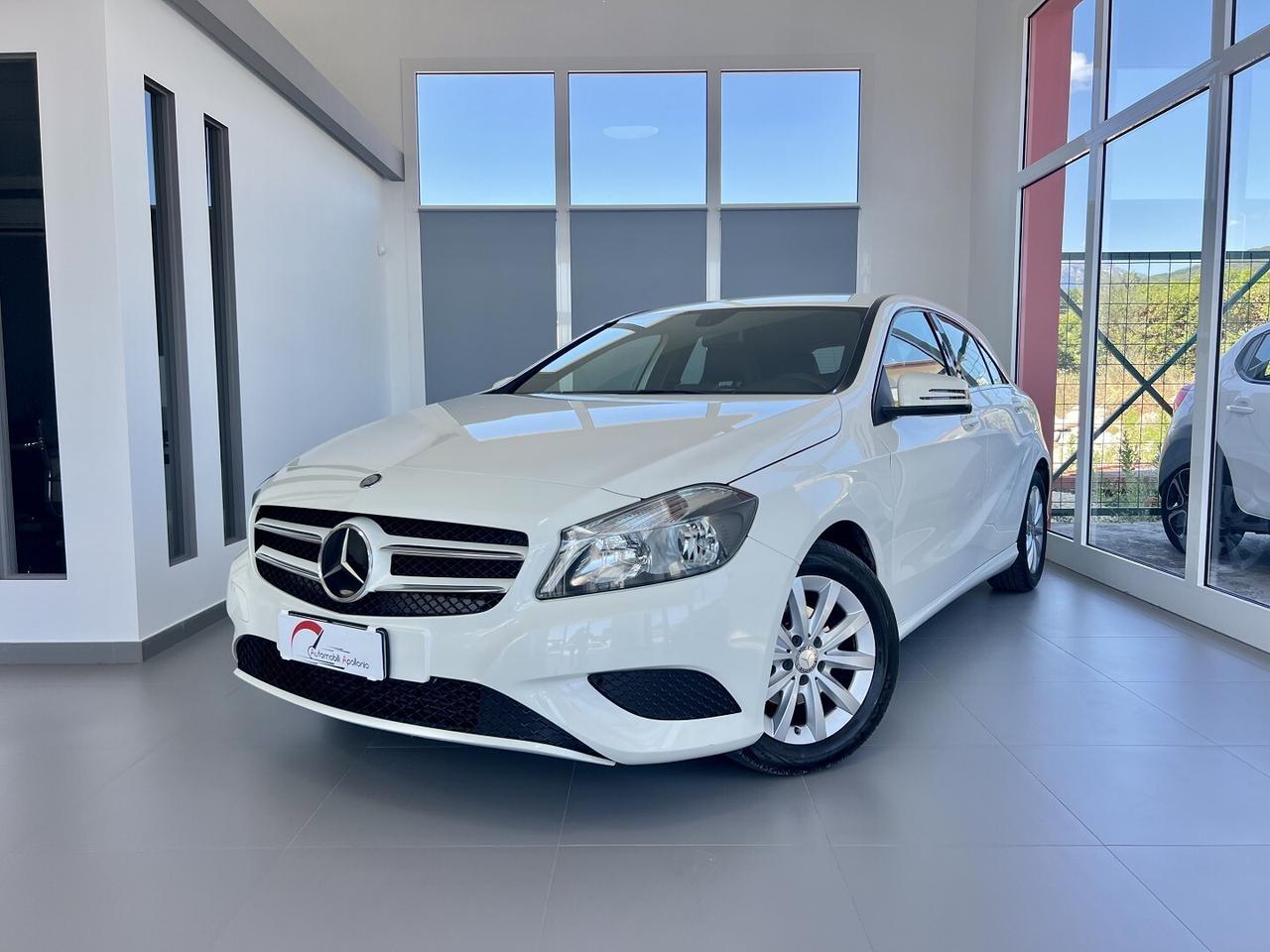 MERCEDES A 180 D BUSINESS NEOPATENTATI OK - 2015