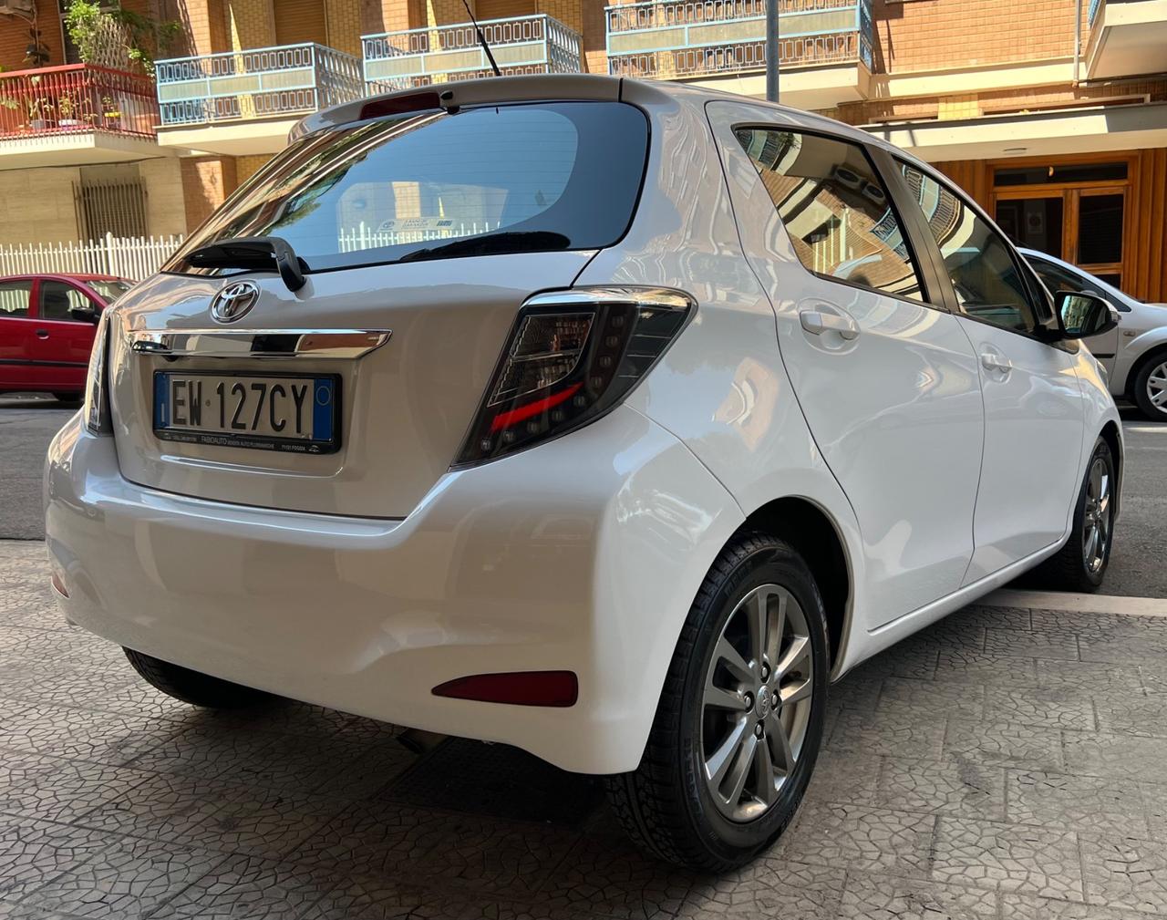 Toyota Yaris 1.4 D-4D 5 porte Lounge