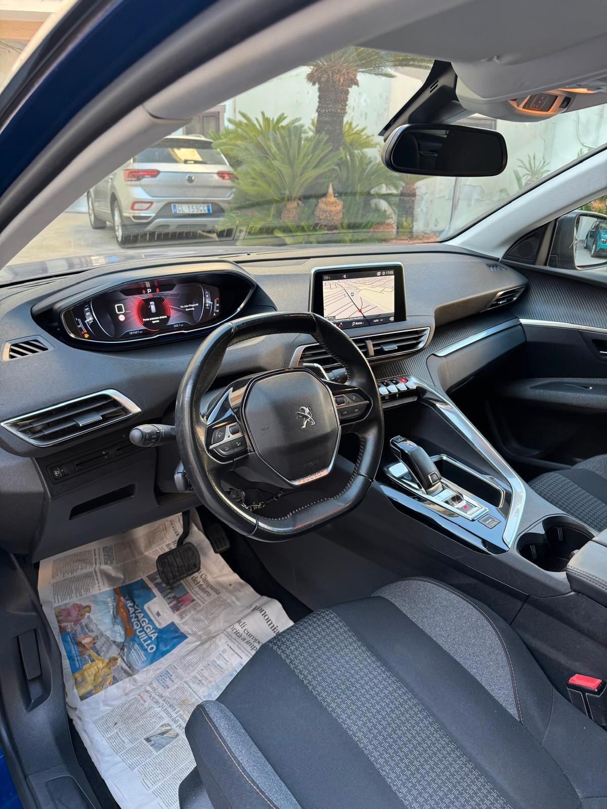 Peugeot 3008 BlueHDi 130 S&S EAT8 Business