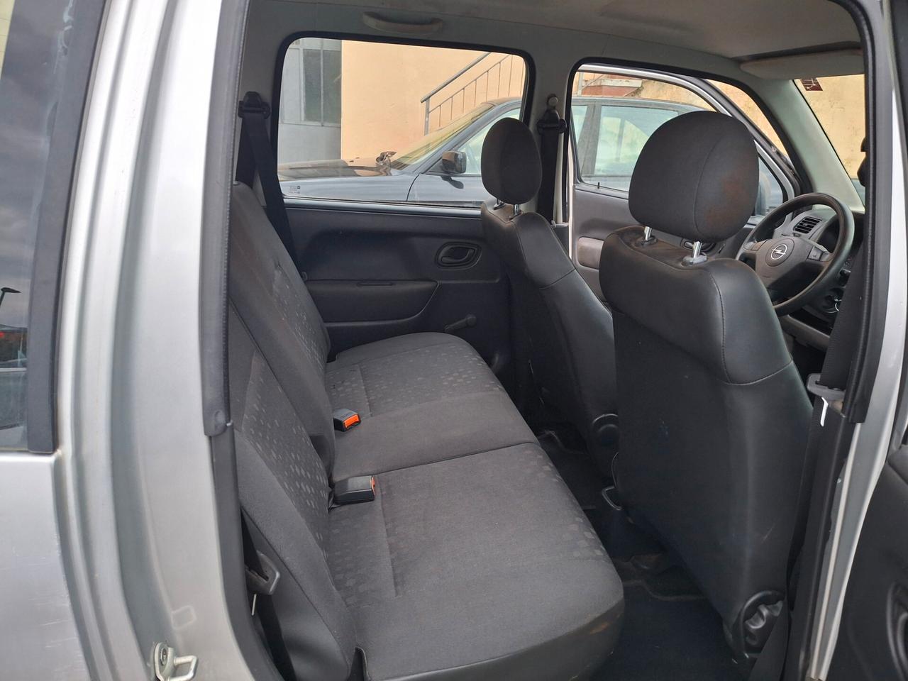 Opel Agila 1.2 16V Club