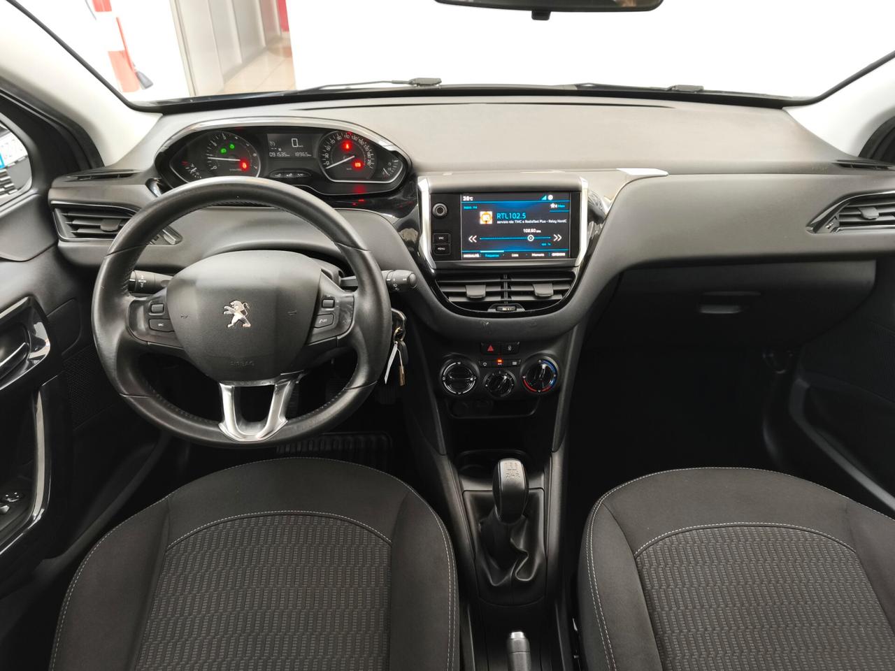 Peugeot 208 PureTech 82 5p. GPL Active