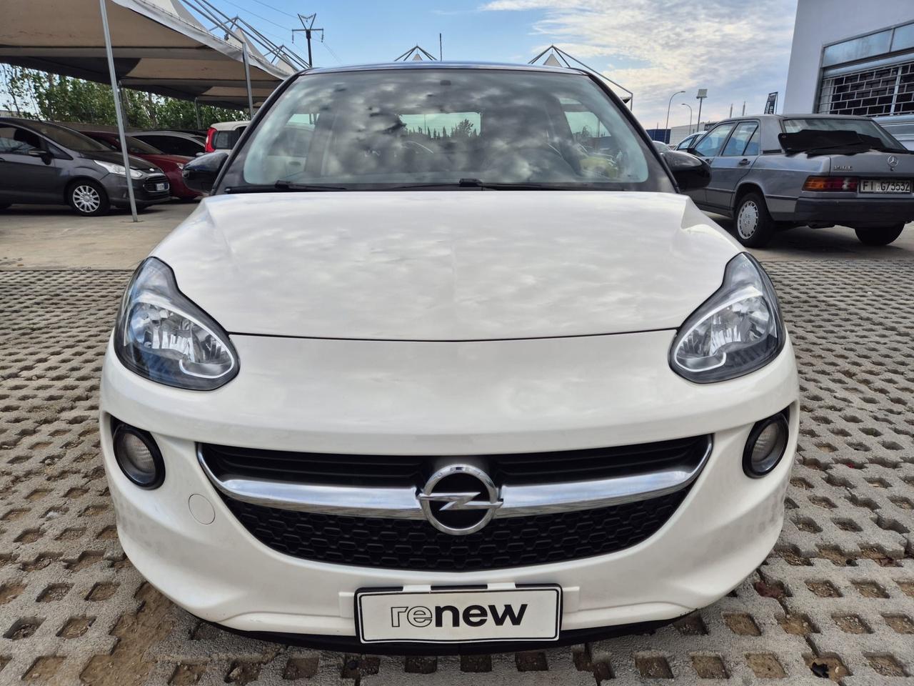 Opel Adam 1.4 87 CV GPL Tech Black Jack