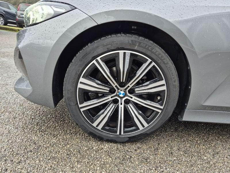 BMW Serie 3 318d 48V Touring