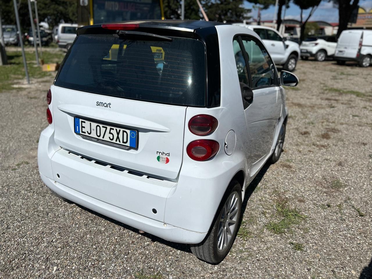Smart ForTwo 1000 52 kW coupé passion