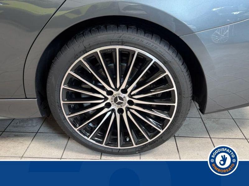 Mercedes-Benz Classe C 220d Mild Hybrid Berlina AMG Line Advanced