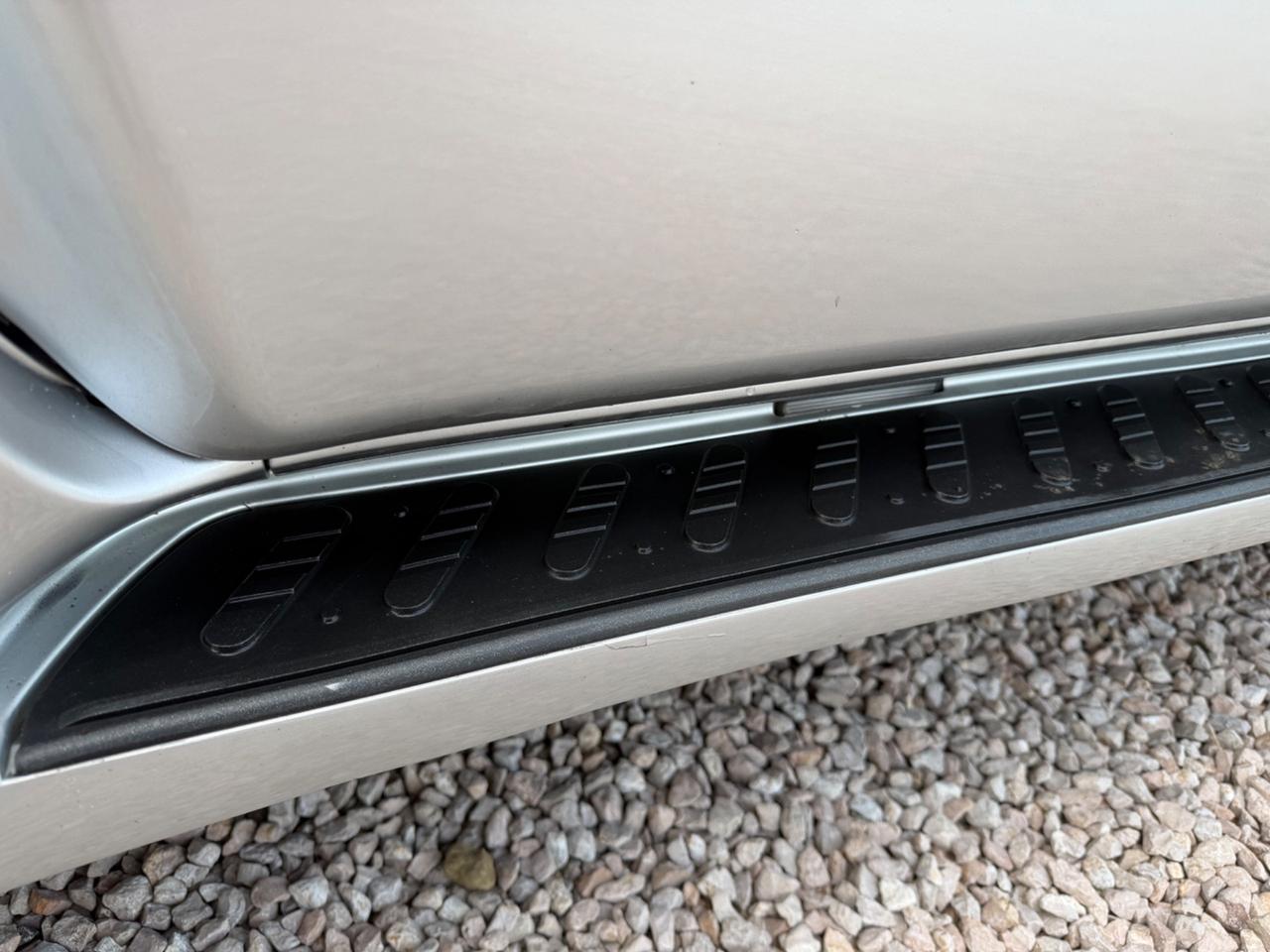 Mitsubishi Pajero 3.2 16V DI-D AUTOCARRO N1 5posti