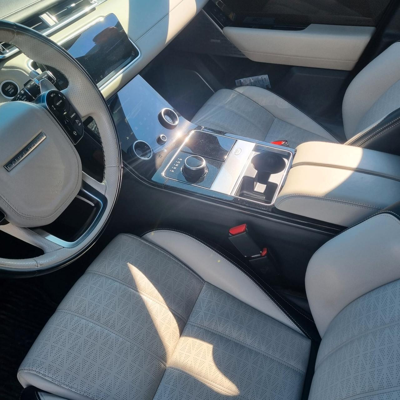 Land Rover Range Velar 3.0D V6 300 CV R-Dynamic