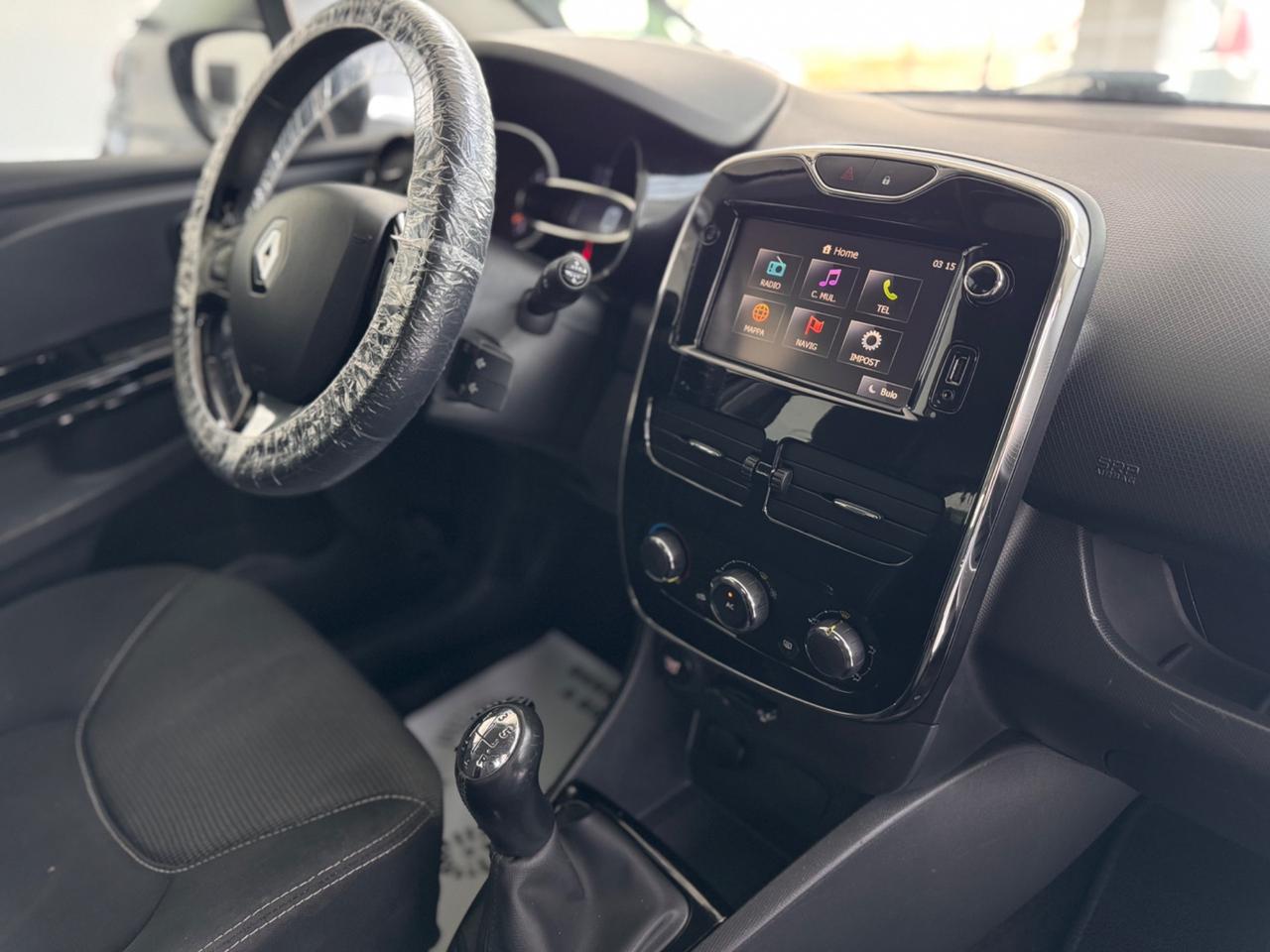 Renault Clio 1.2 75CV 5 porte Live